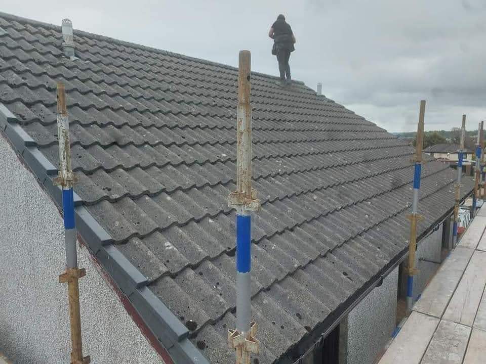 Roof before renewal